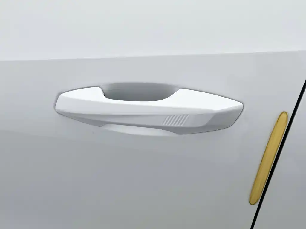 Geely Boyue L — миниатюра 18