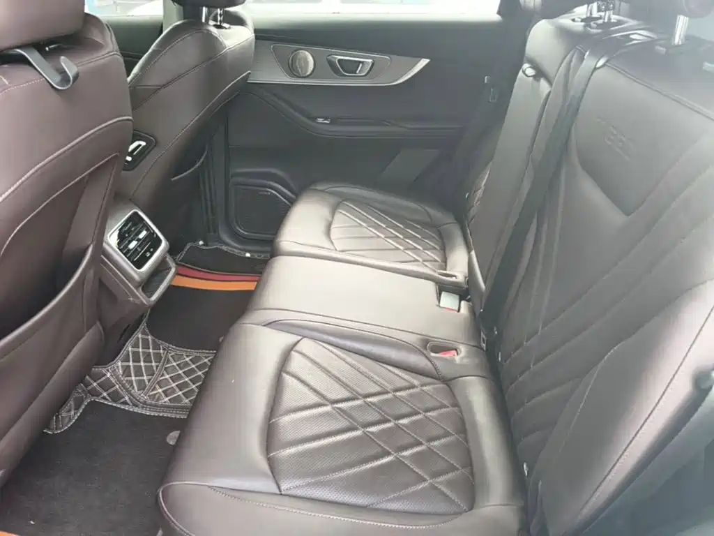 Chery Tiggo 8 PRO NEV — миниатюра 17