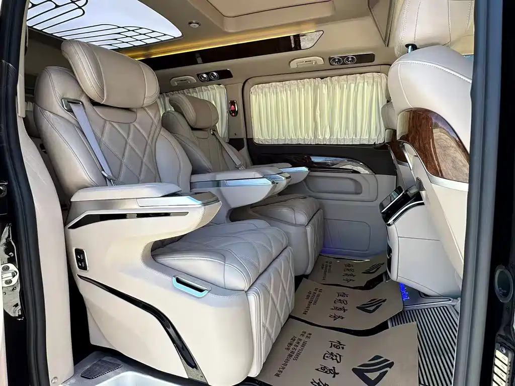 Mercedes-Benz Vito — миниатюра 12