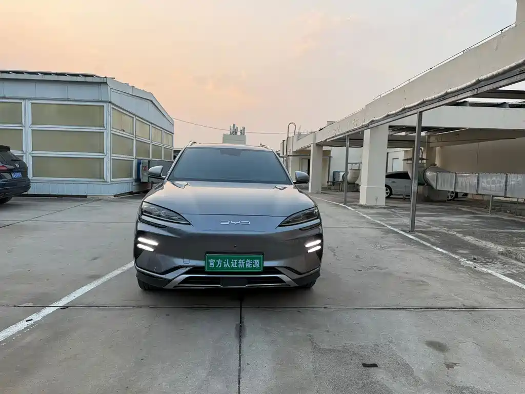 BYD Song Plus DM-i 2023 — фото 2