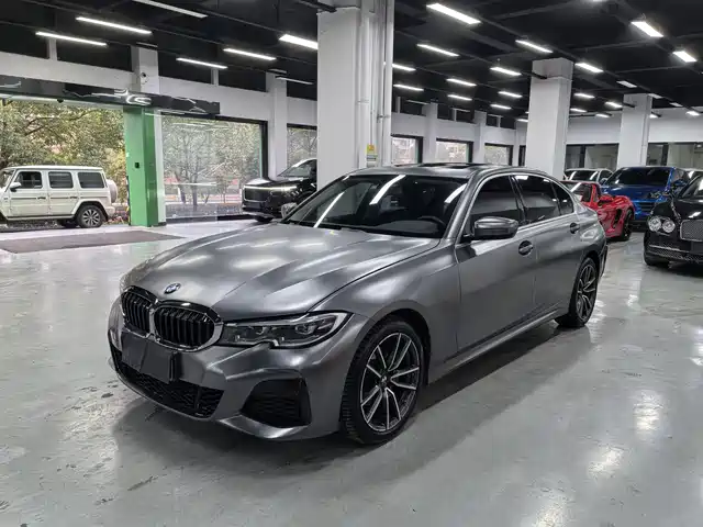 BMW 3 SERIES