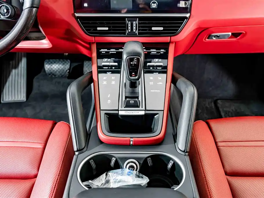 Porsche Cayenne Hybrid — миниатюра 13