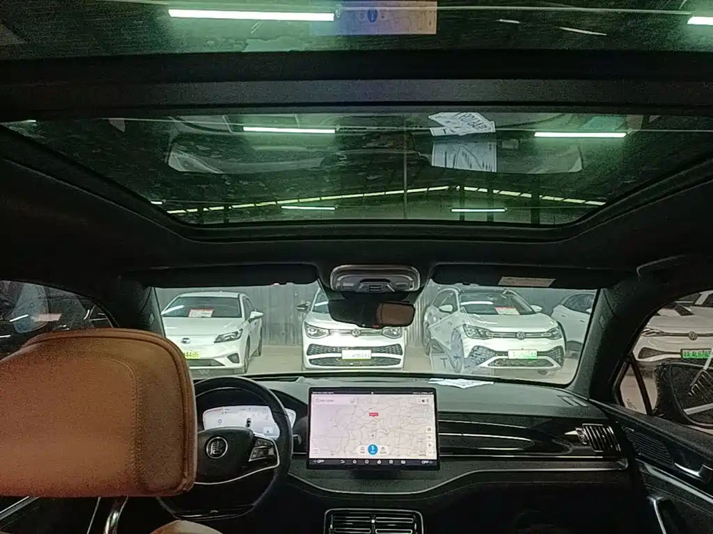 BYD Tang New Energy — миниатюра 18