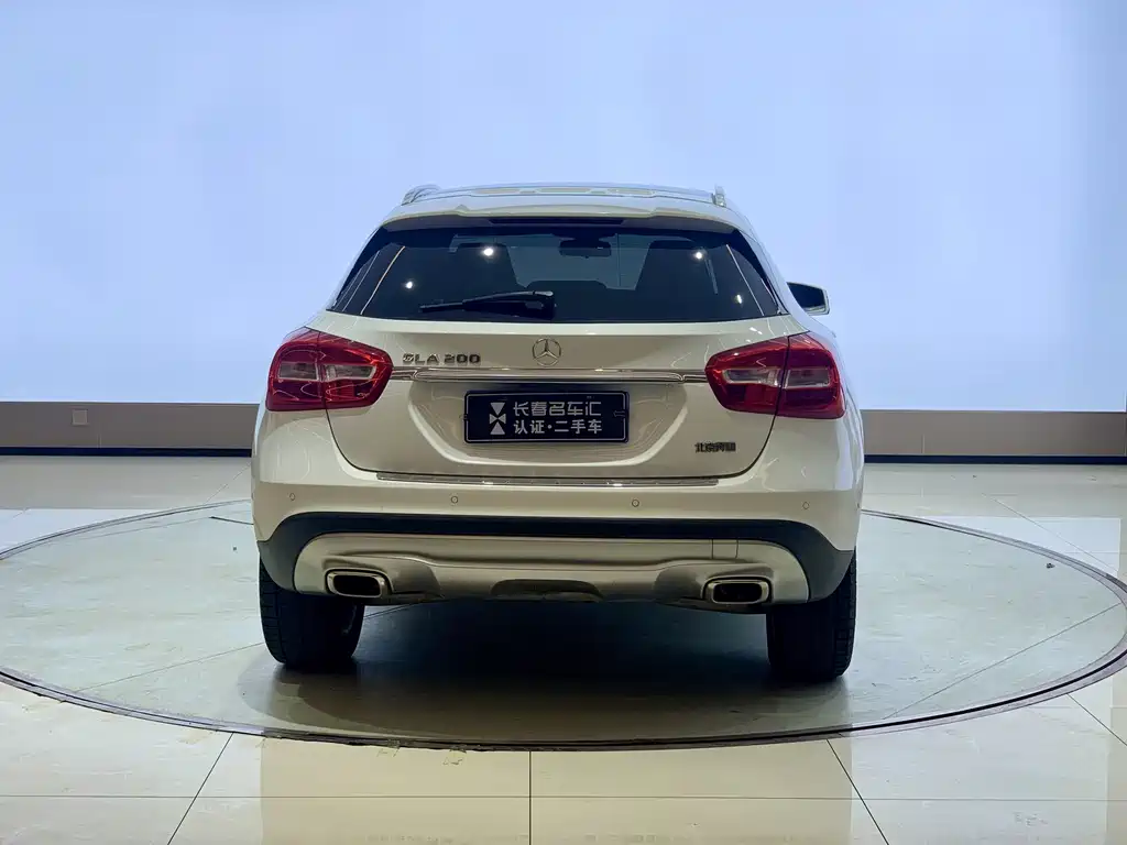 Mercedes-Benz GLA 2016 GLA 200 Fashion