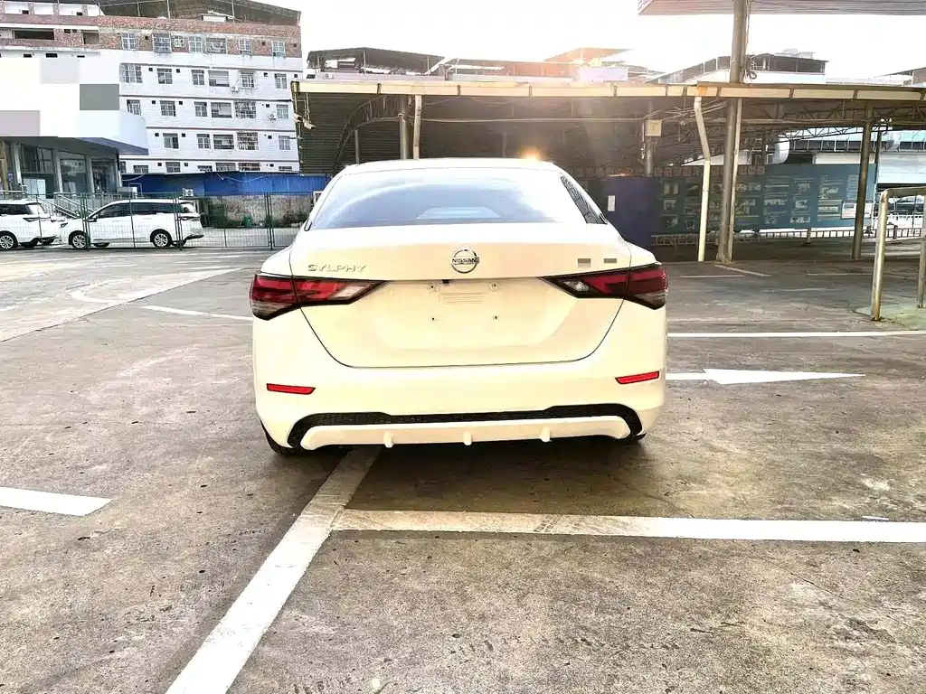Nissan Sylphy — миниатюра 7