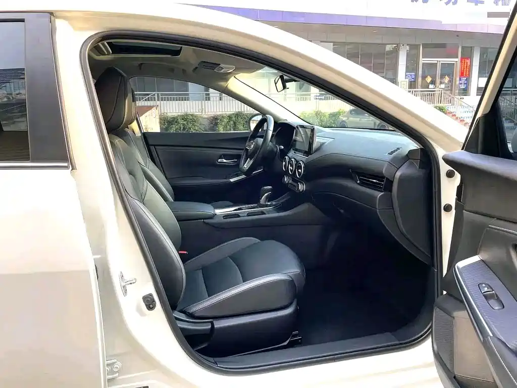 Nissan Sylphy — миниатюра 11