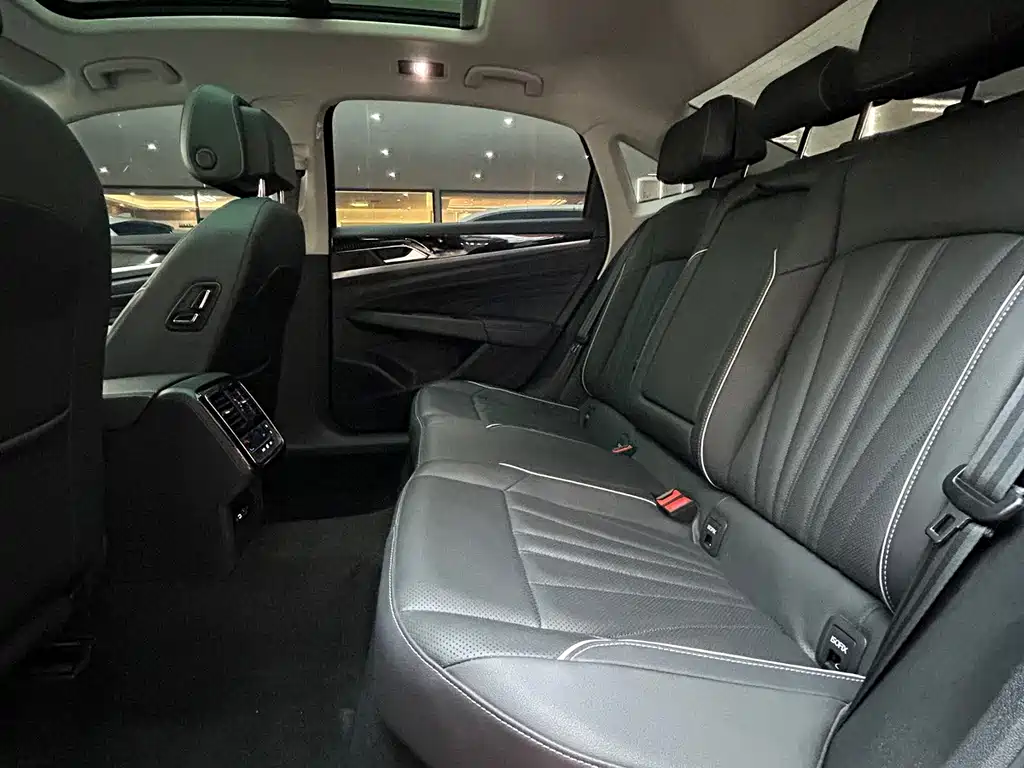 Volkswagen Passat — миниатюра 15