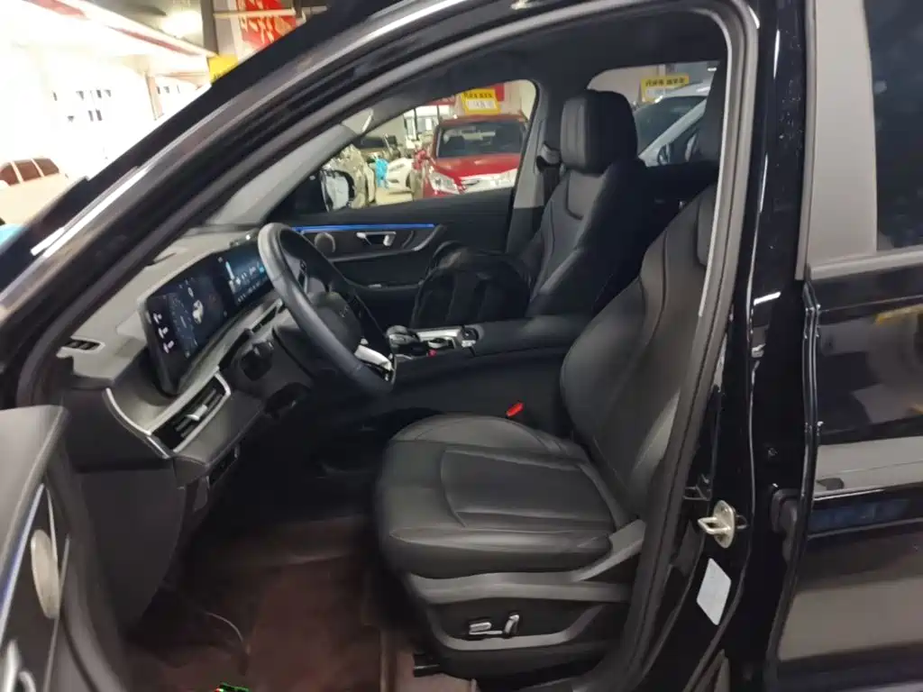 Chery Tiggo 8 PRO — миниатюра 15