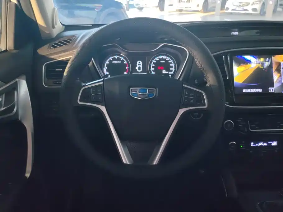 Geely Vision X6 — миниатюра 15