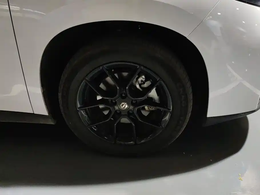 Leapmotor Leapmotor C10 — миниатюра 6