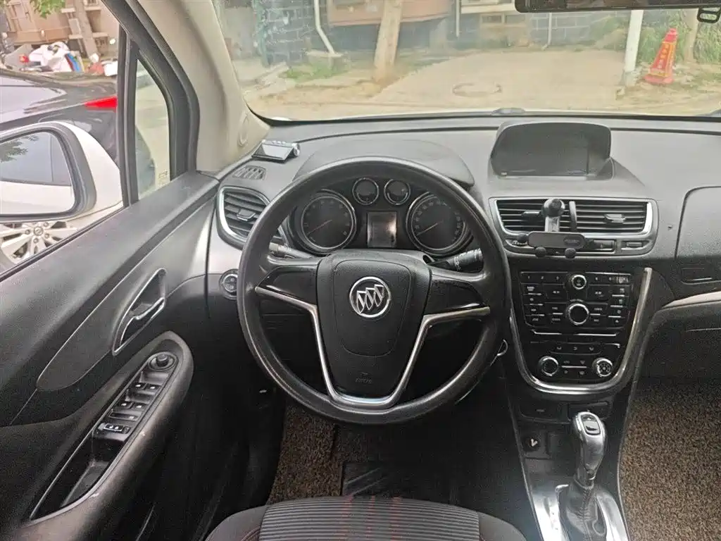 Buick Encore 2015 1.4T AT Elite