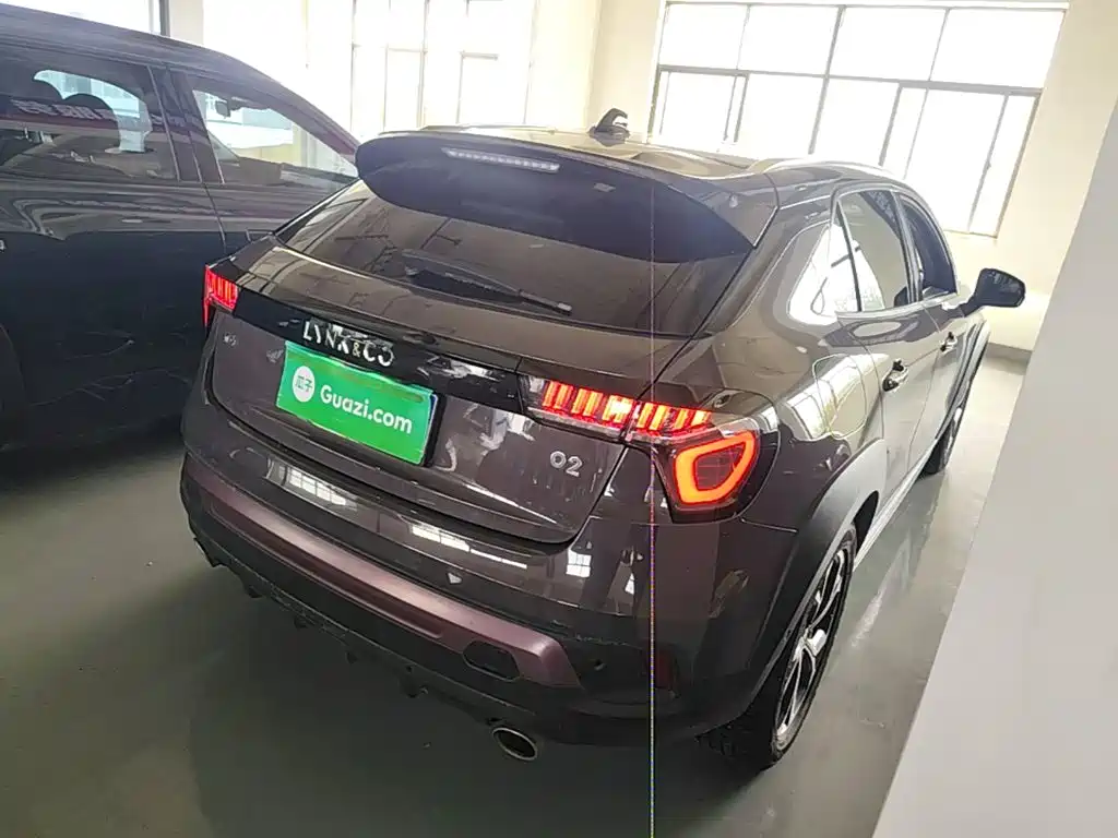 Lynk & Co 02 — миниатюра 5