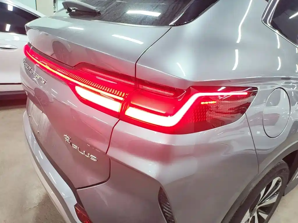 BYD PLUS New Energy — миниатюра 8