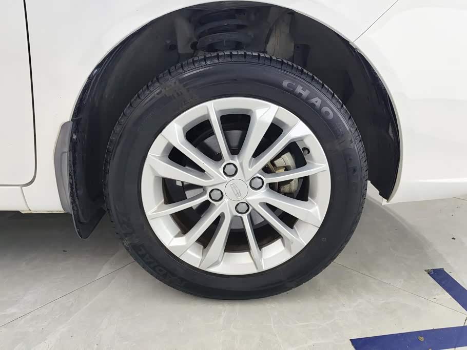 Geely Vision 1.5 л 2021 г. Белый, пробег 34500 км