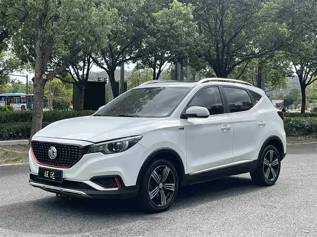 MG ZS 2017