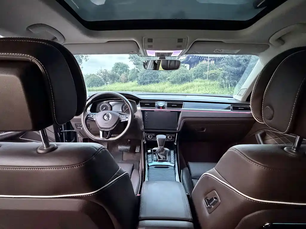Volkswagen Phideon — миниатюра 7