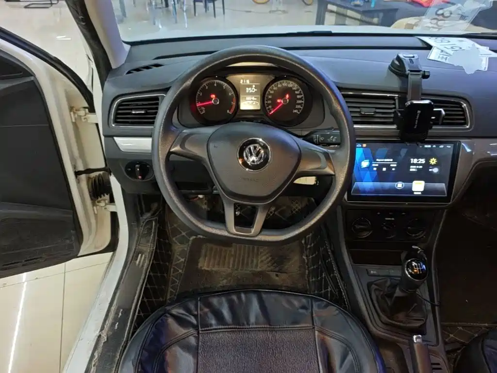 Volkswagen Lavida — миниатюра 11