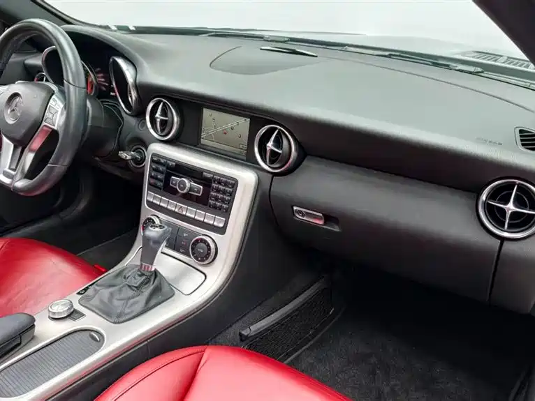 Mercedes-Benz SLK 2011 SLK 200 Fashion