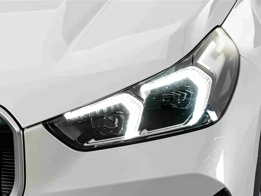 BMW X1 — миниатюра 4