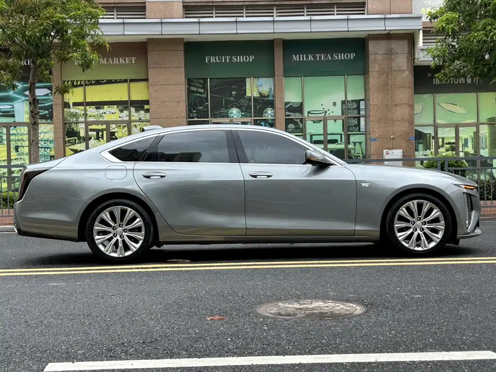 Cadillac CT6 — миниатюра 7
