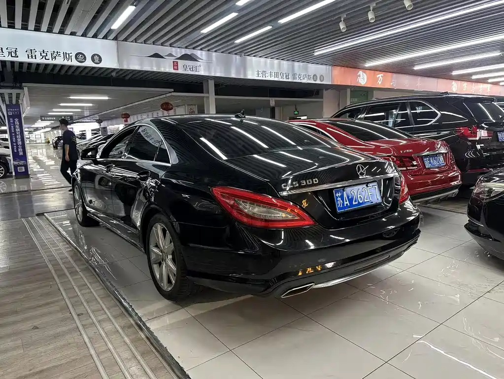 Mercedes-Benz CLS — миниатюра 12
