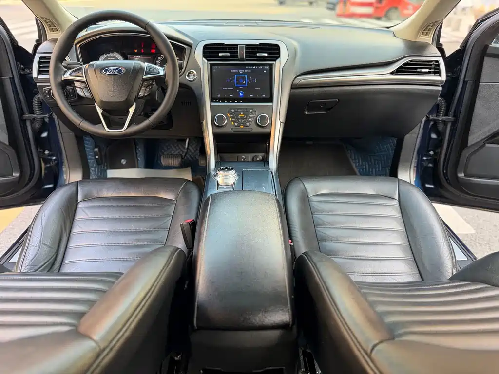 Ford Mondeo — миниатюра 5