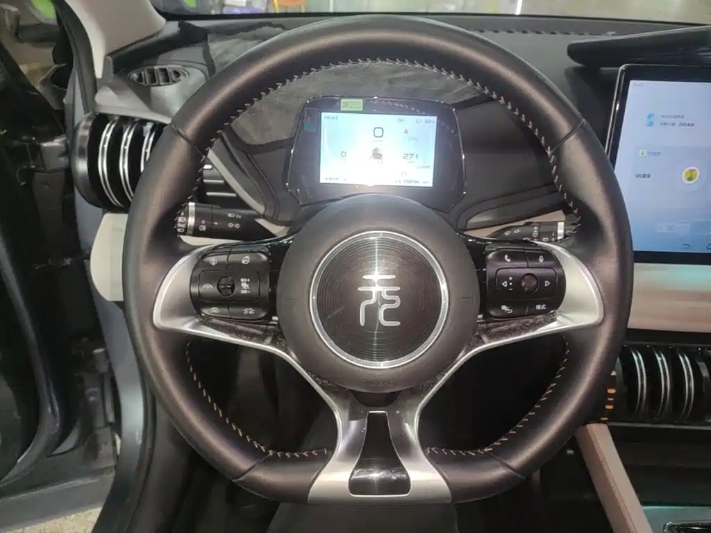 BYD Yuan Plus — миниатюра 11