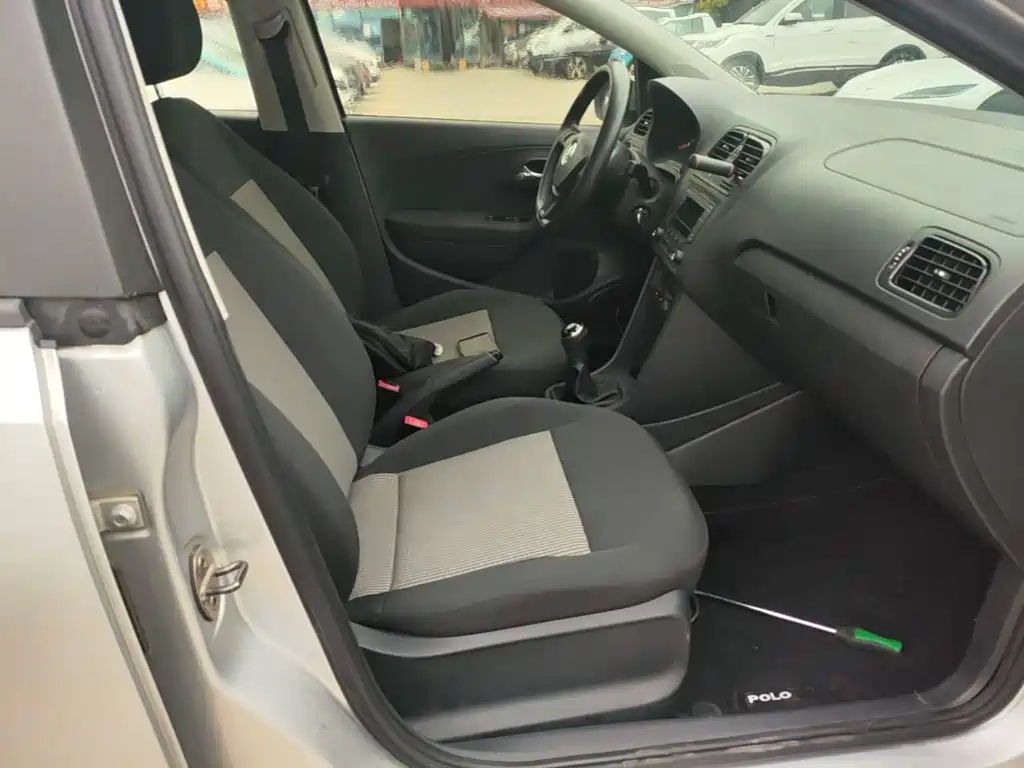 Volkswagen Polo — миниатюра 25