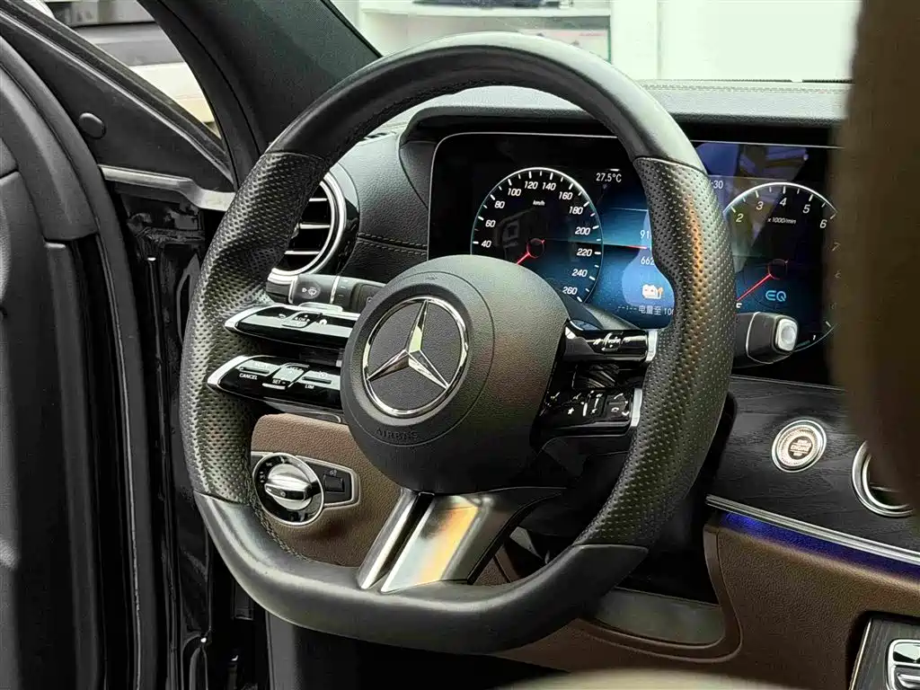 Mercedes-Benz E-Class New Energy — миниатюра 5