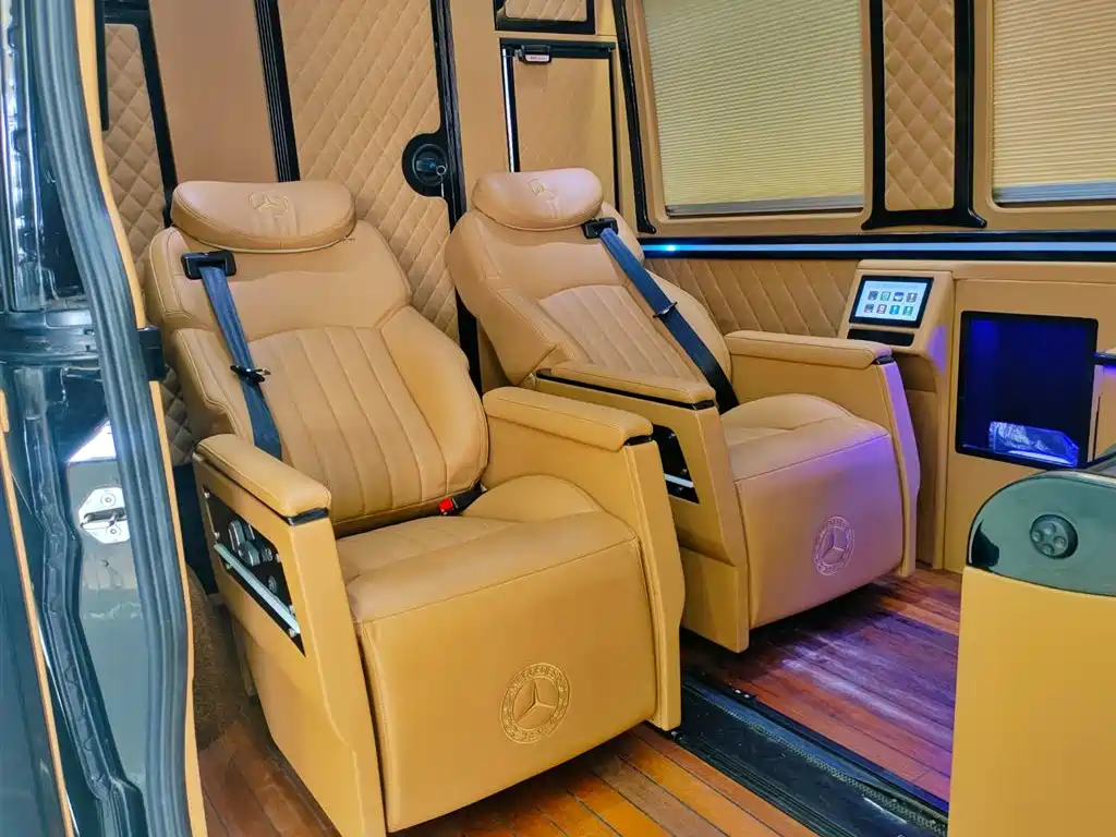 Mercedes-Benz Sprinter 2016 3.5L AT