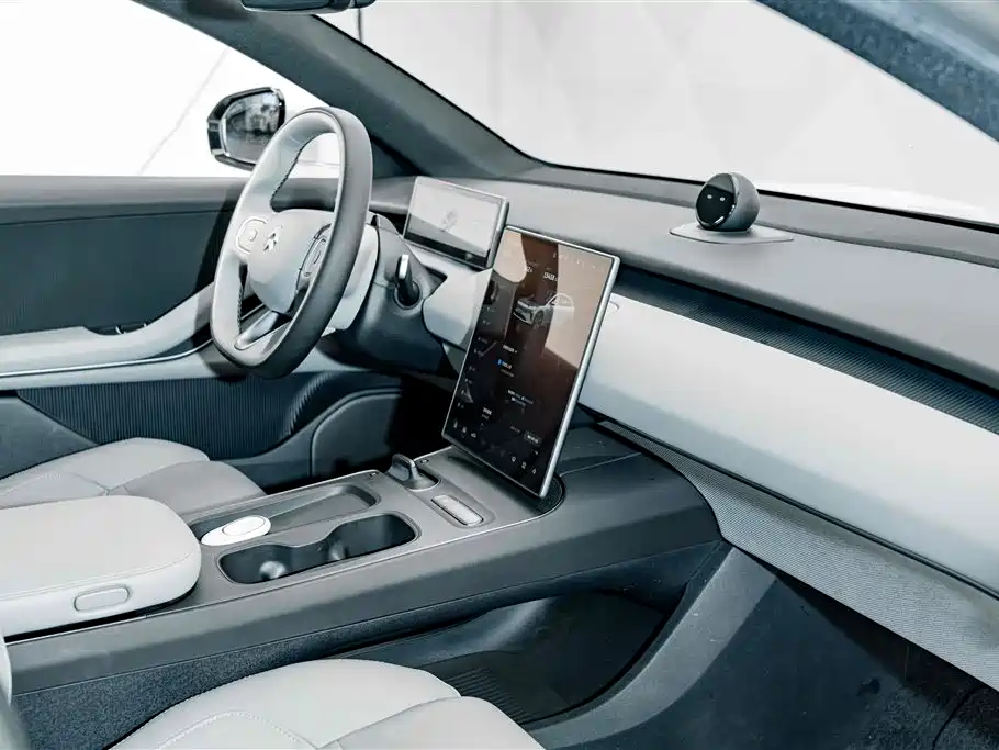 NIO ET5T — миниатюра 17