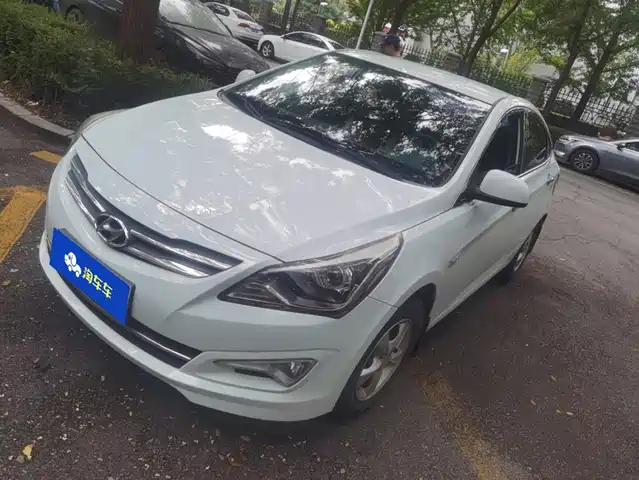 Hyundai Verna