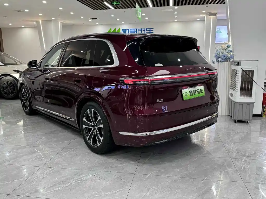 AITO AITO M7 — миниатюра 4