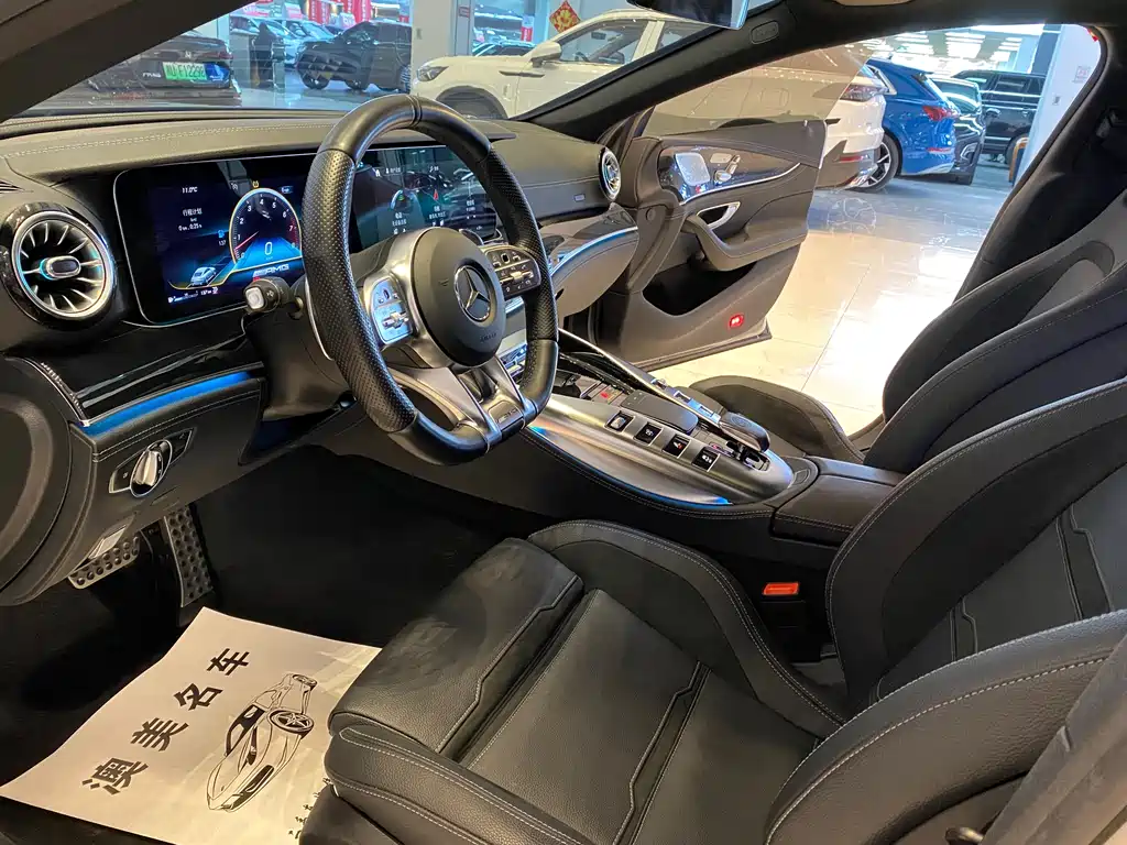 MERCEDES-BENZ AMG GT