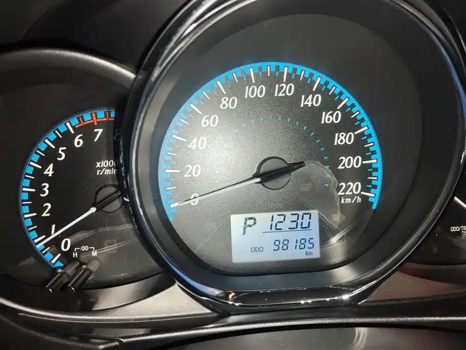 TOYOTA YARIS L TO ENJOY