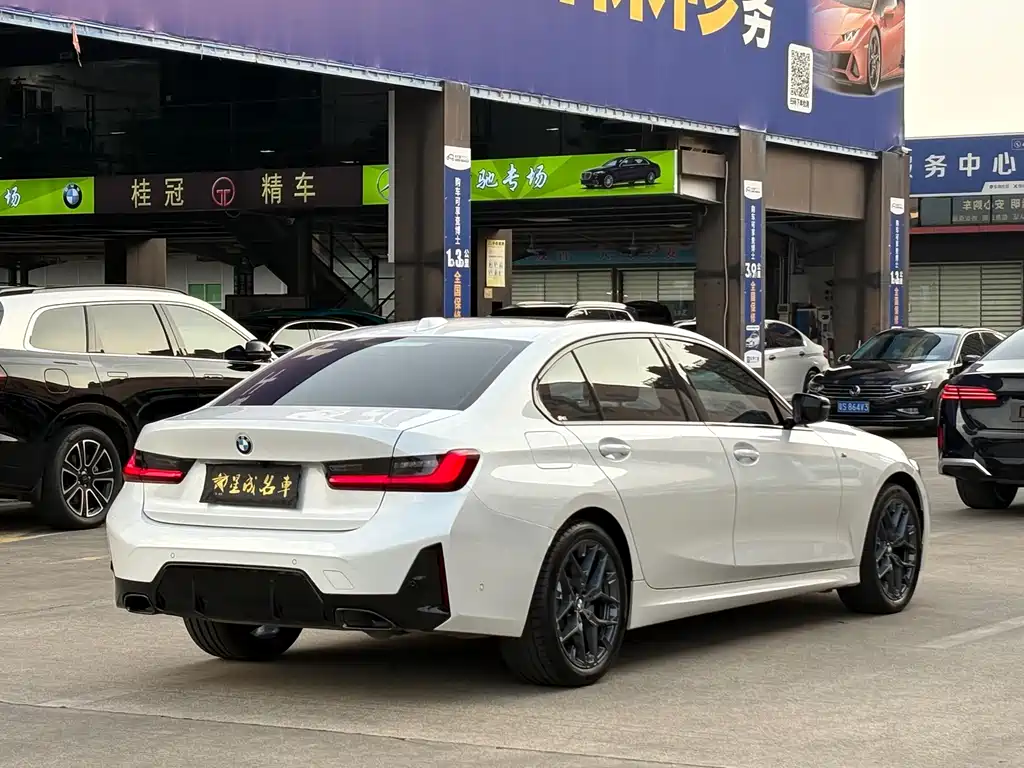 BMW 3 Series — миниатюра 18