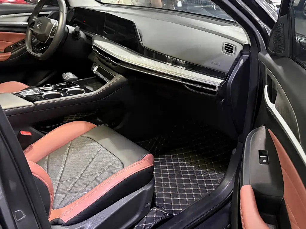 Changan Eado 2023 Enjoy PLUS NE 1.4T GDI DCT Luxury
