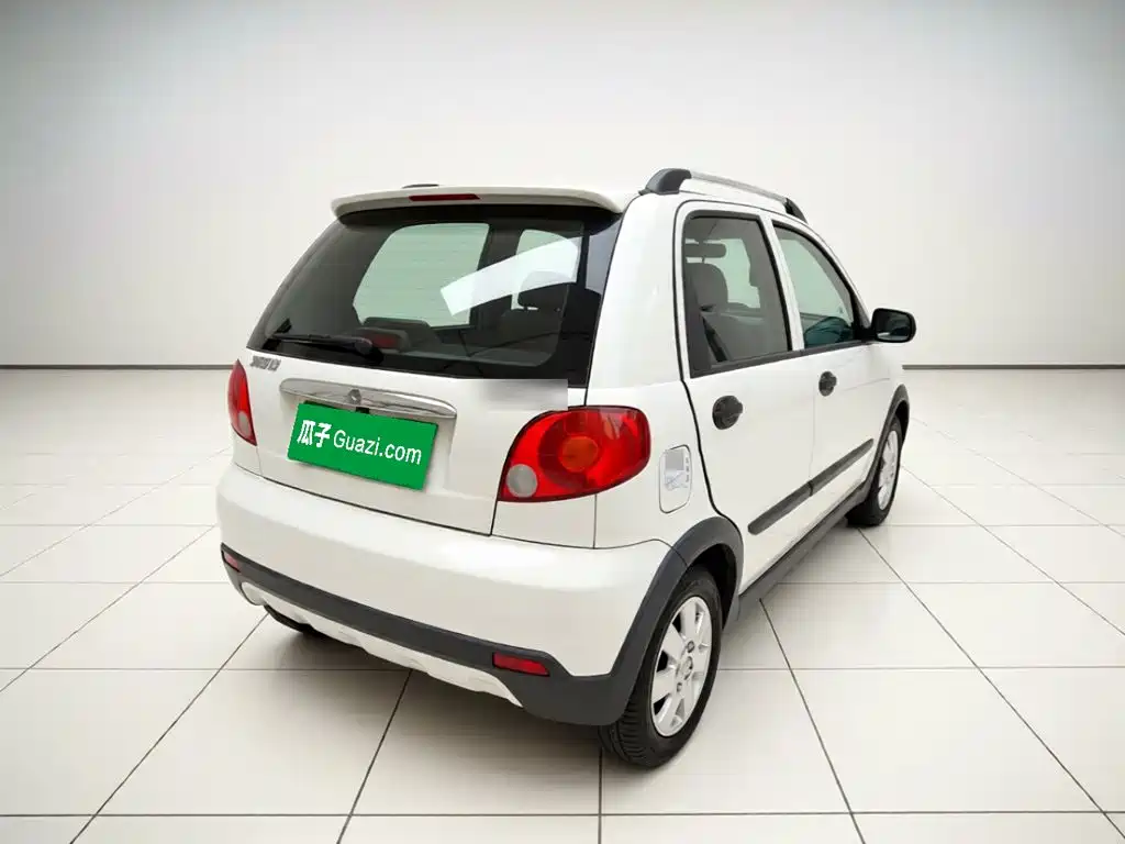 Baojun Spark — миниатюра 6
