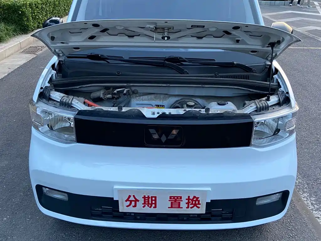 Wuling MINIEV — миниатюра 18