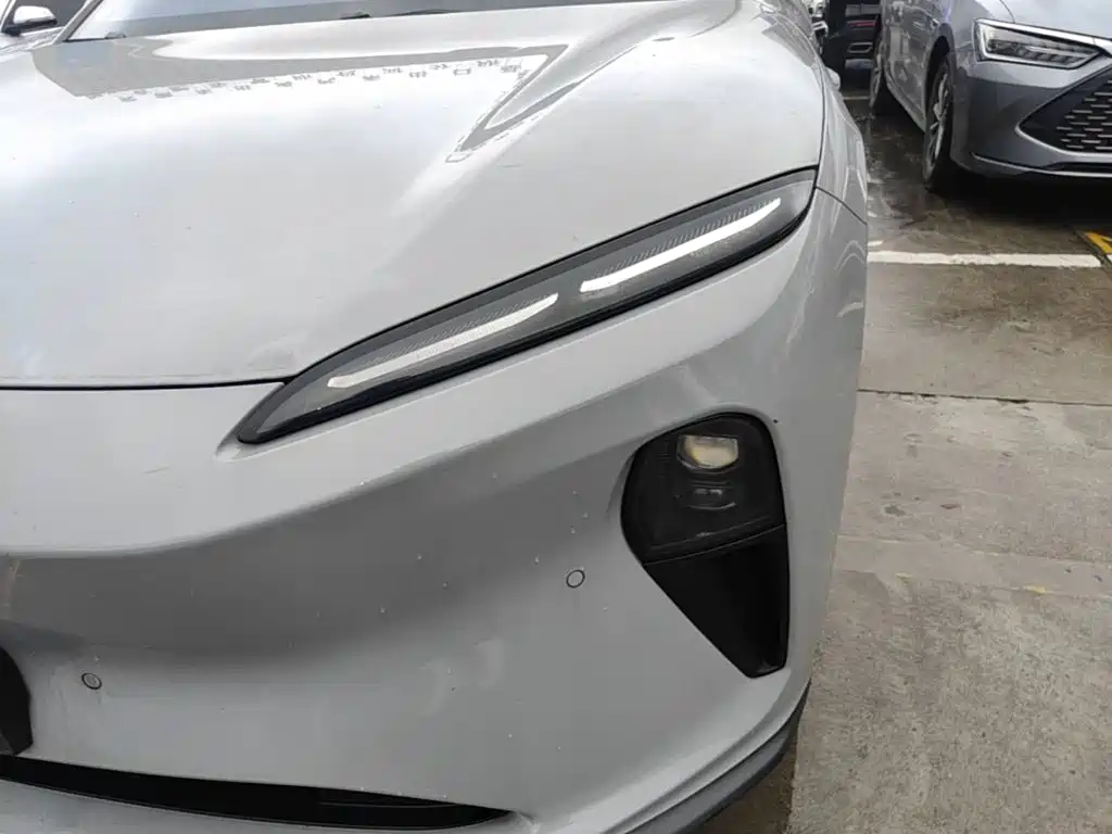 NIO ET5T — миниатюра 24