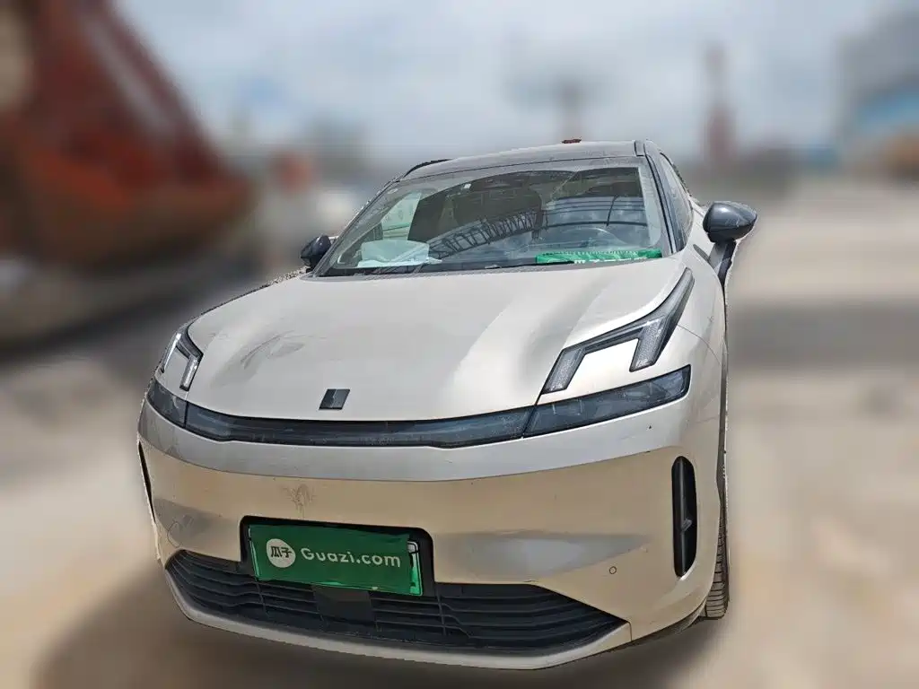 Lynk & Co 08 EM-P — миниатюра 2
