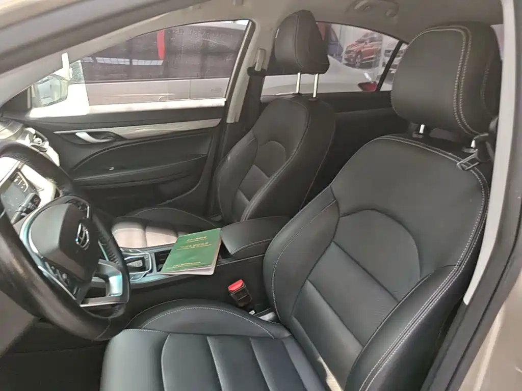 Geely Emgrand — миниатюра 15