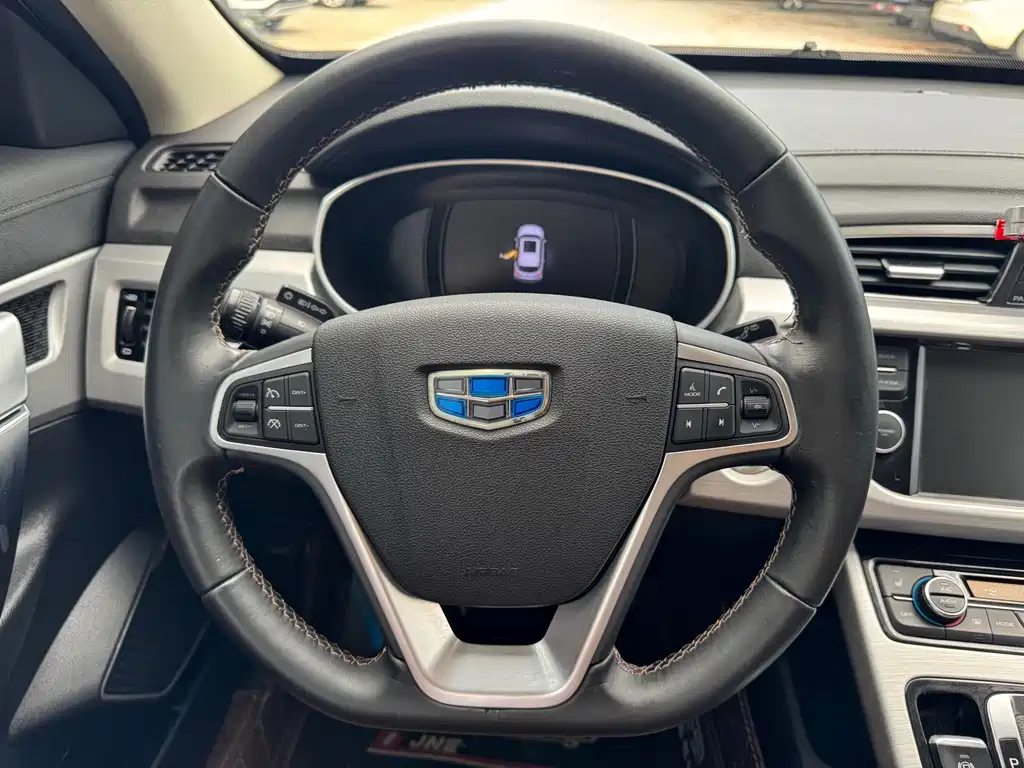 Geely Boyue — миниатюра 13