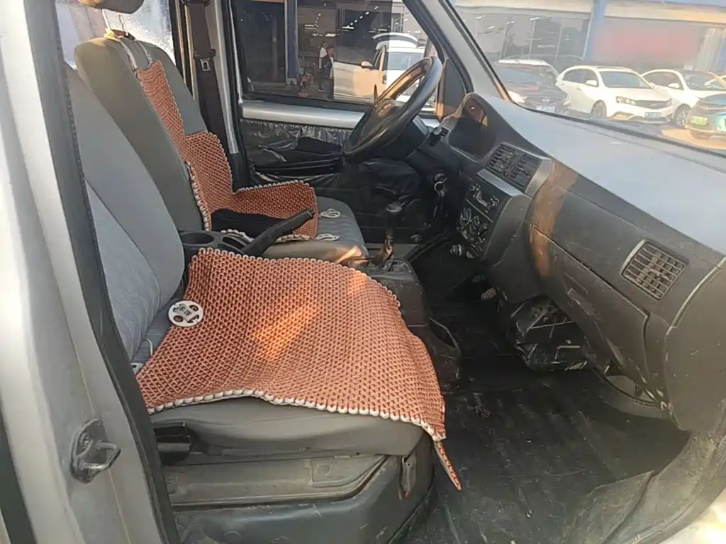 Wuling Rongguang Mini Truck — миниатюра 25