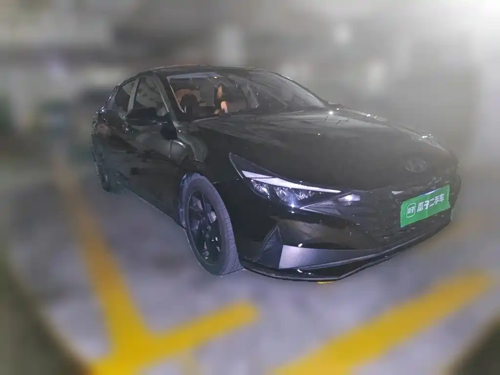 Hyundai Elantra — миниатюра 24