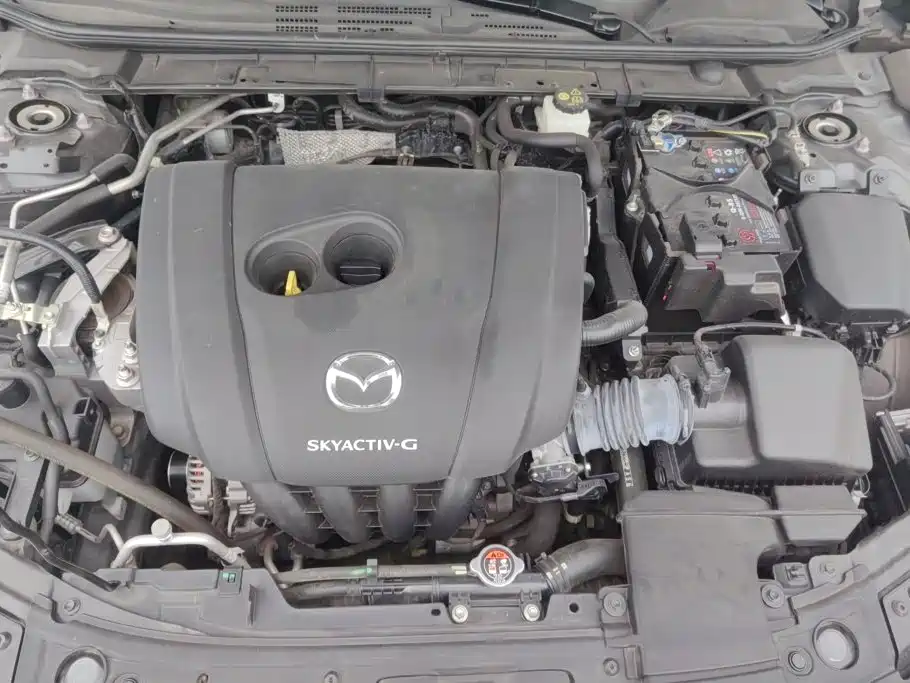 Mazda 3 Axela — миниатюра 10