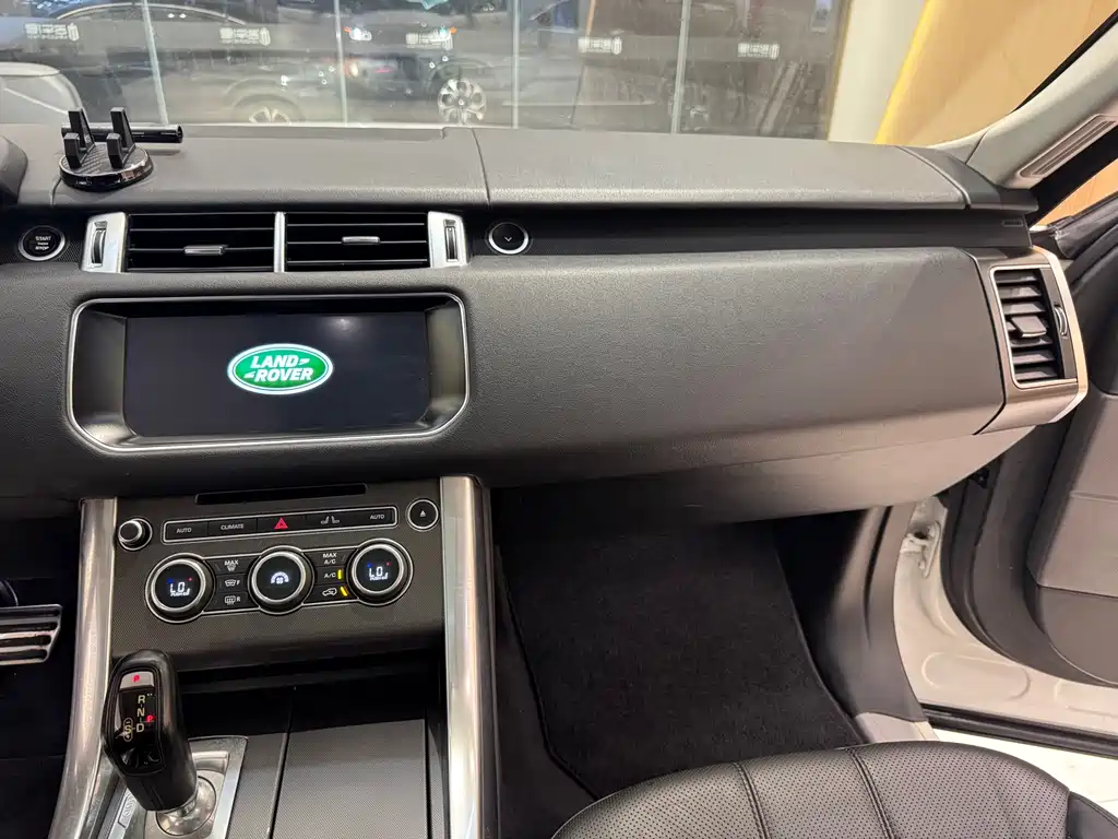 Land Rover Range Rover Sport 2017 3.0 SC V6 HSE DYNAMIC