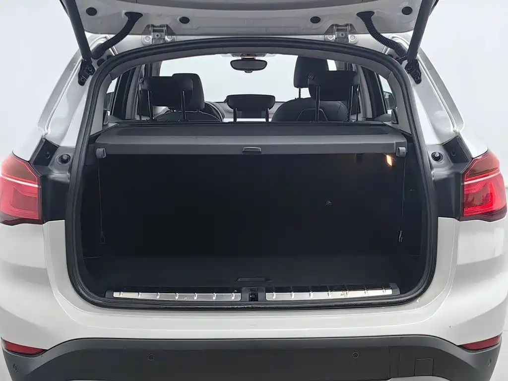 BMW X1 — миниатюра 16