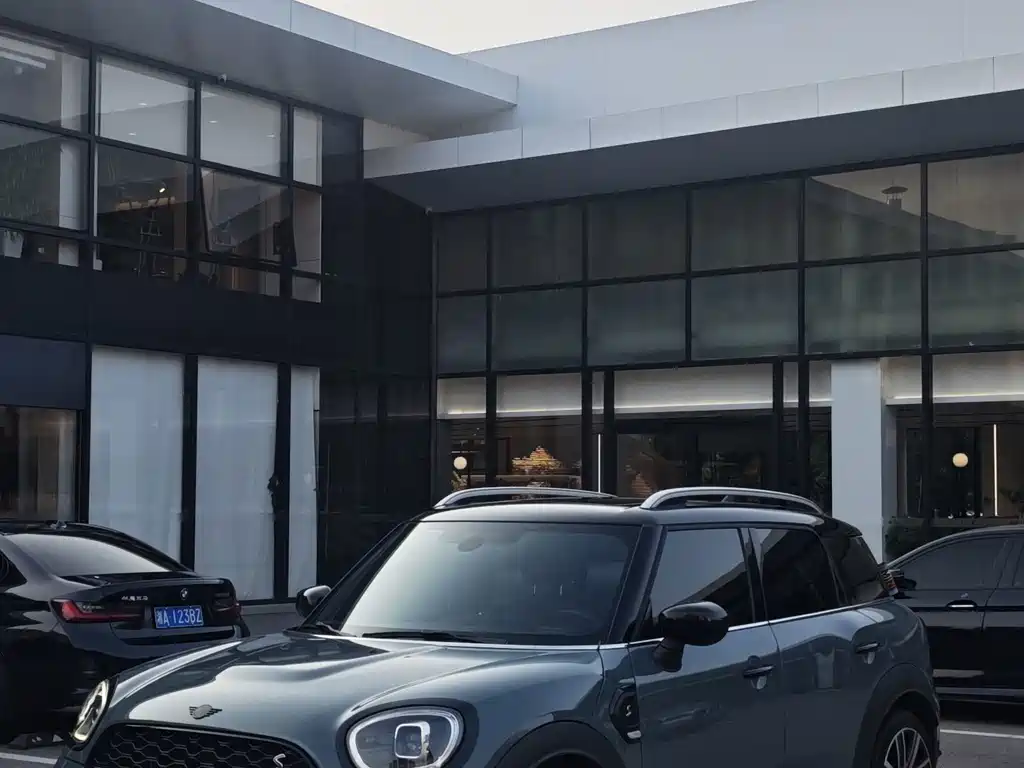 MINI Mini Countryman — миниатюра 11