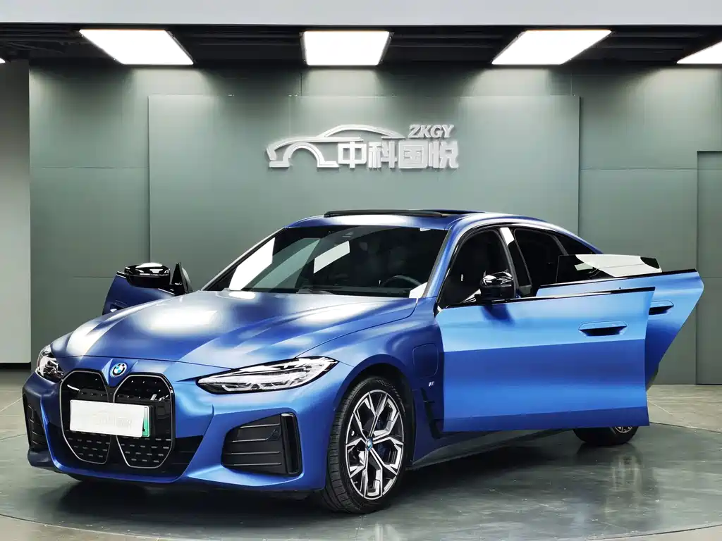 BMW i4 — миниатюра 2